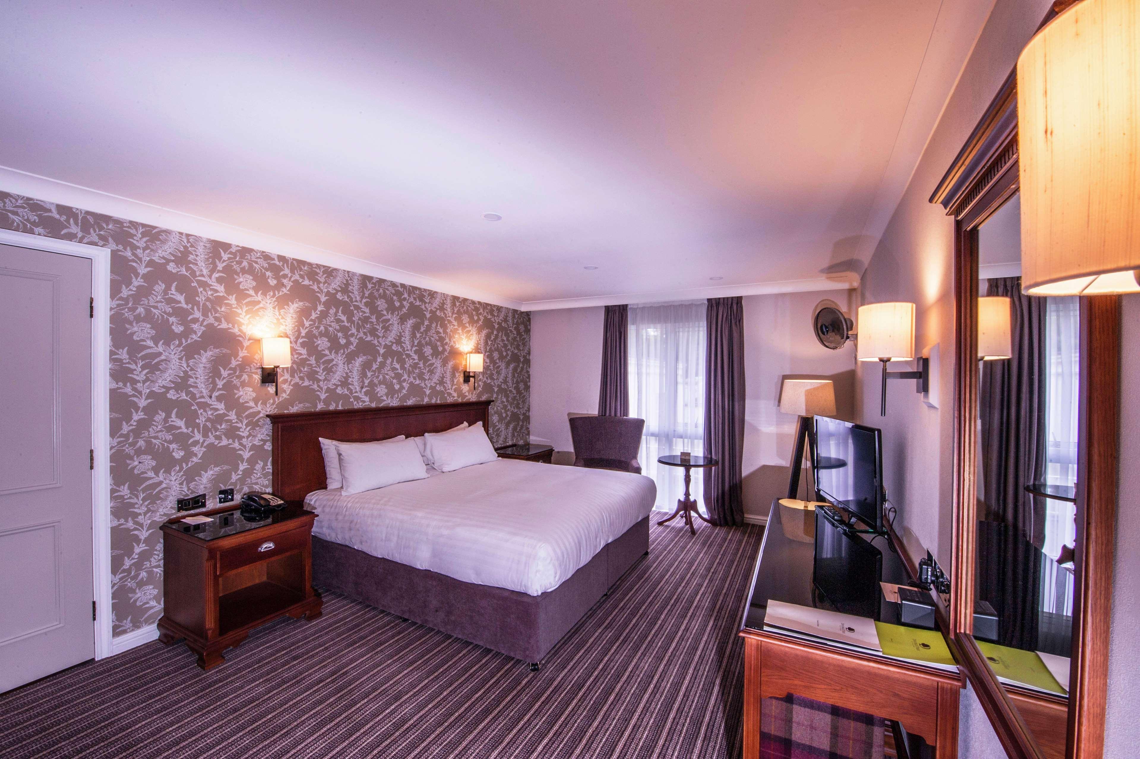 Doubletree By Hilton Cheltenham-Cotswolds מראה חיצוני תמונה