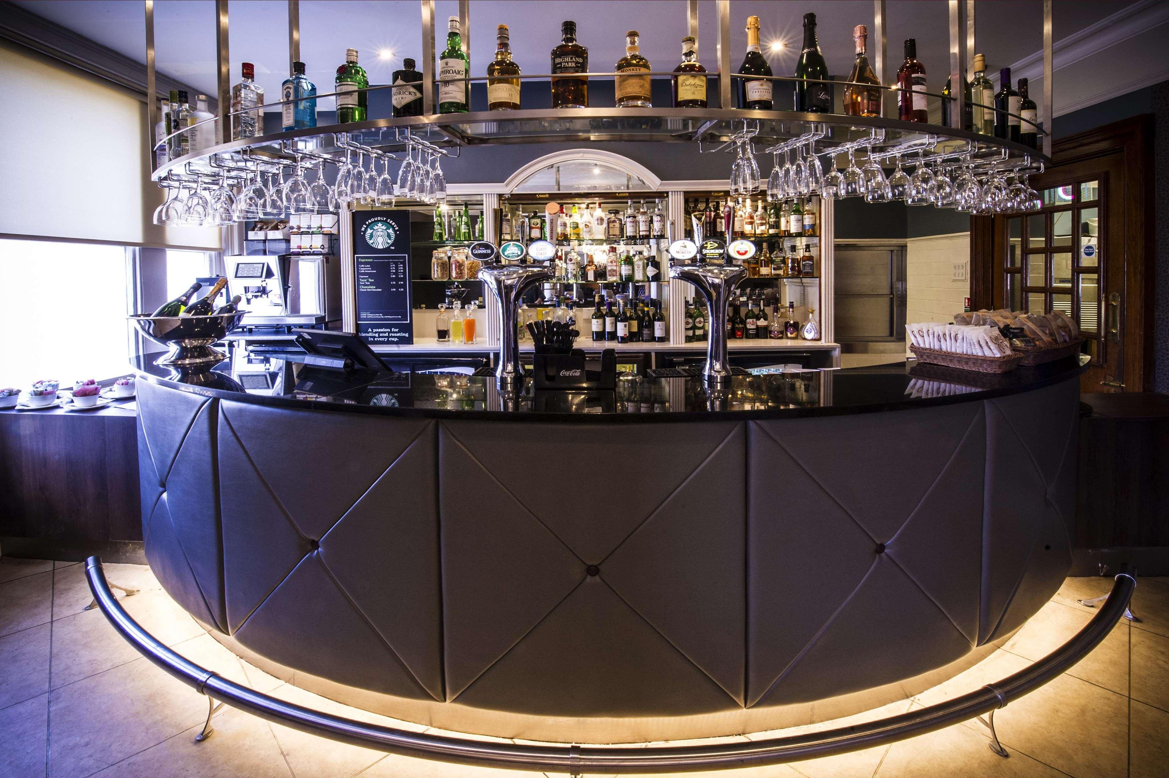 Doubletree By Hilton Cheltenham-Cotswolds מראה חיצוני תמונה