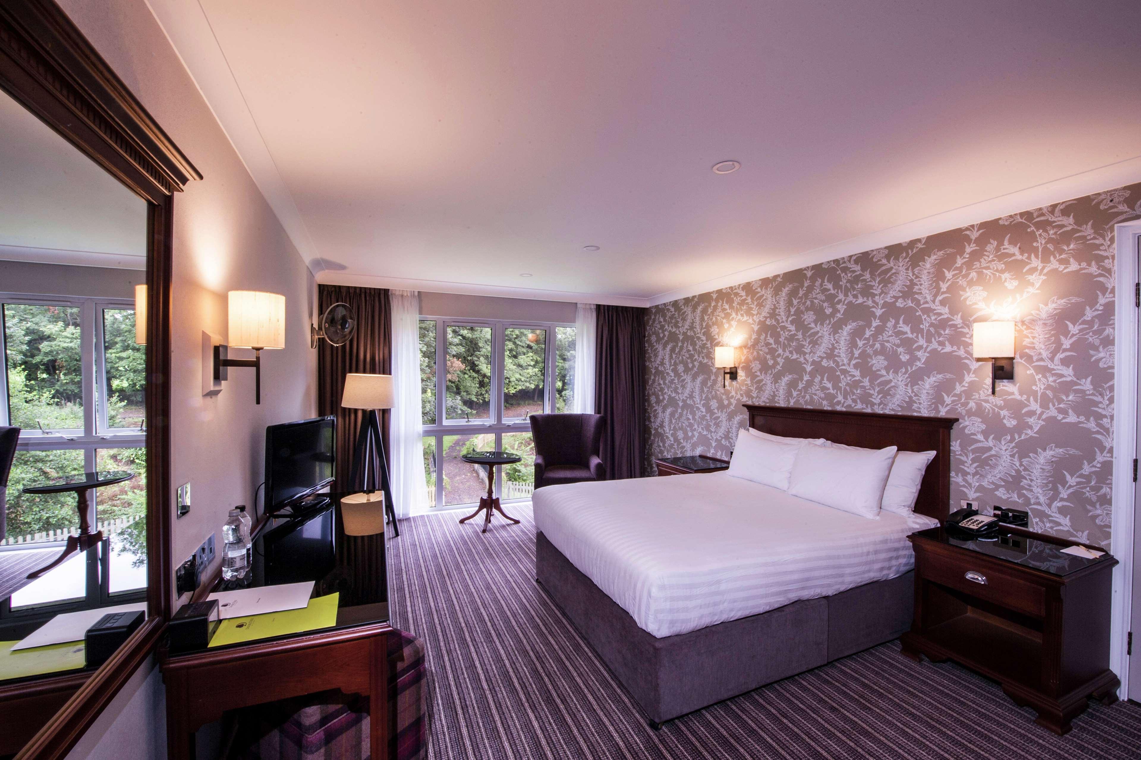 Doubletree By Hilton Cheltenham-Cotswolds מראה חיצוני תמונה