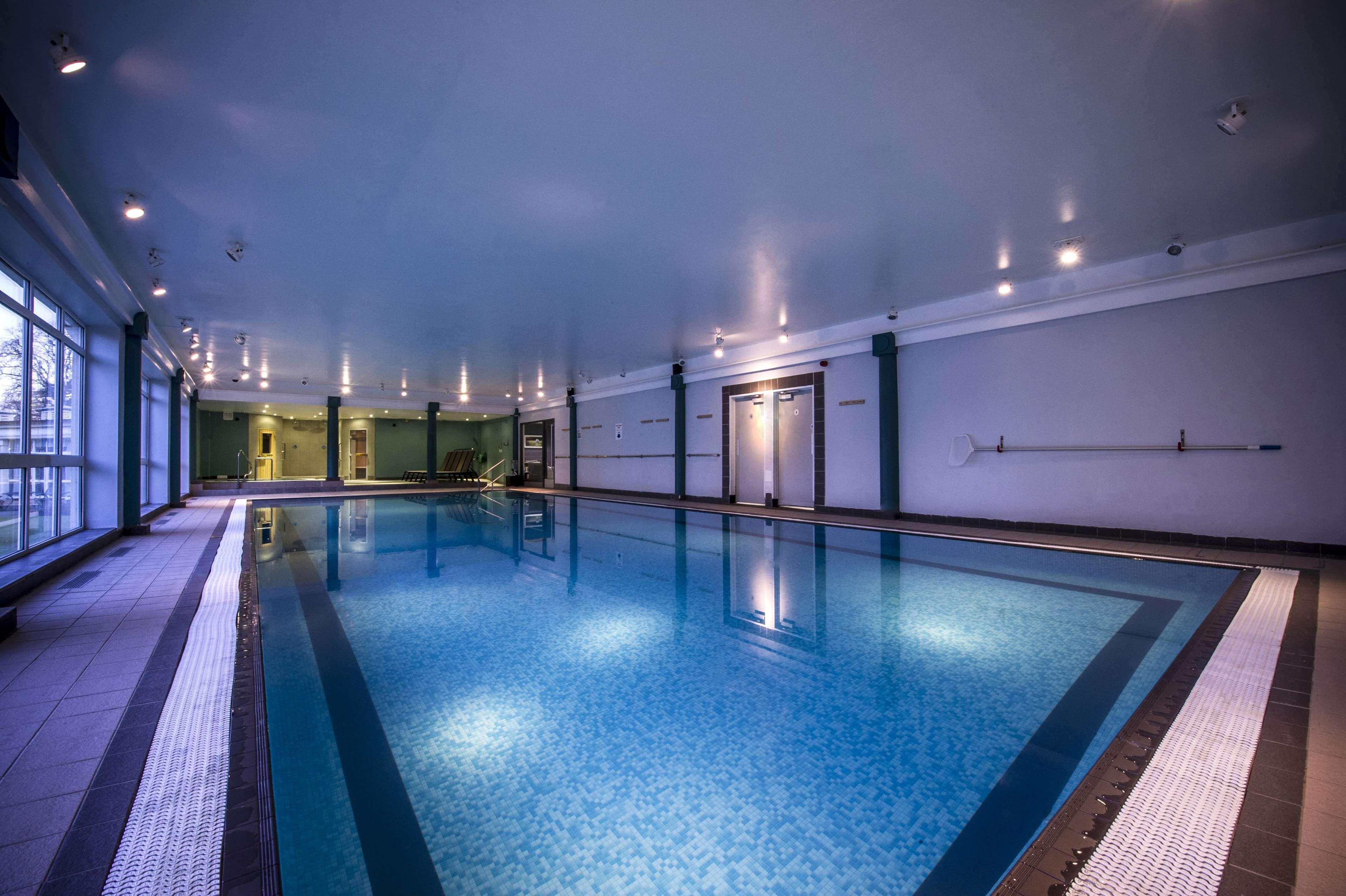 Doubletree By Hilton Cheltenham-Cotswolds מראה חיצוני תמונה