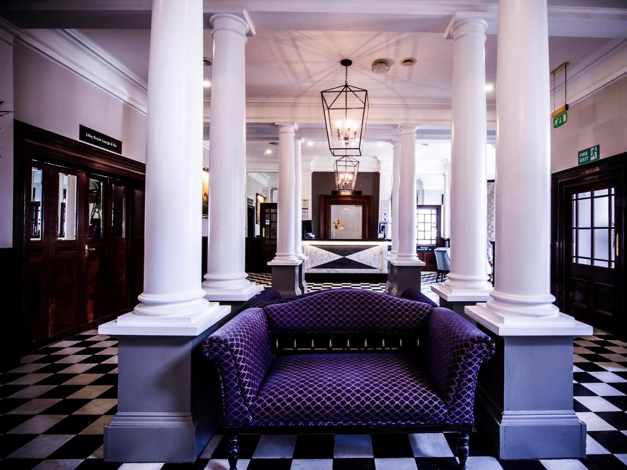 Doubletree By Hilton Cheltenham-Cotswolds מראה חיצוני תמונה