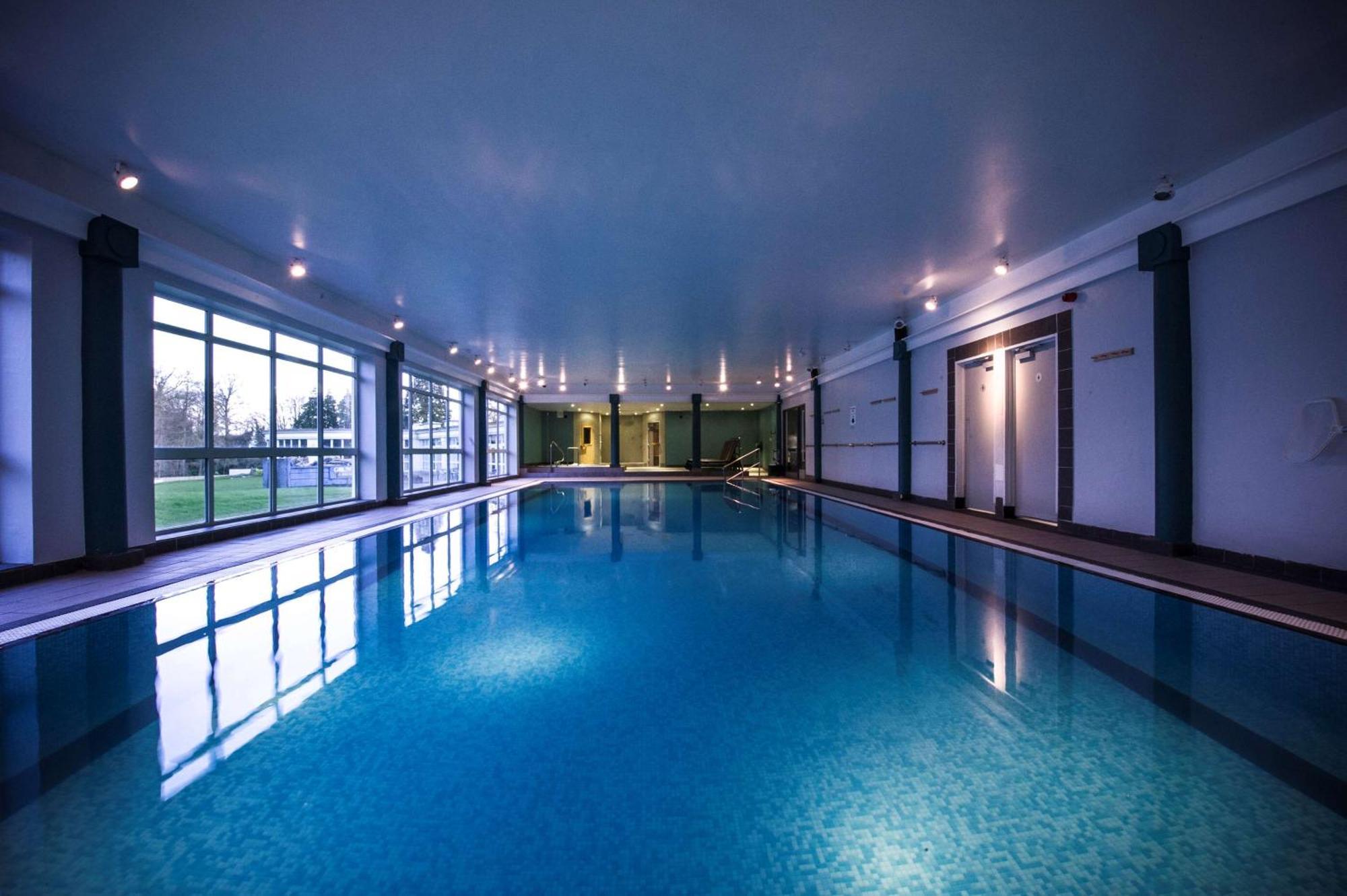Doubletree By Hilton Cheltenham-Cotswolds מראה חיצוני תמונה