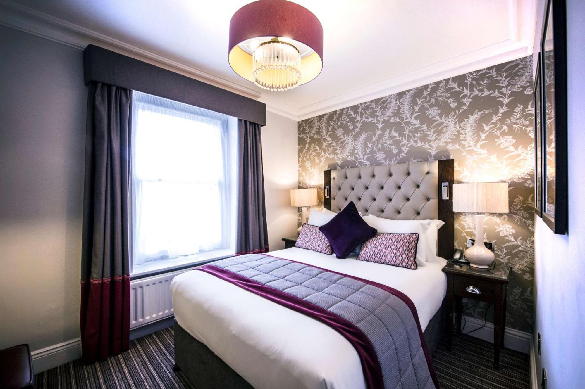 Doubletree By Hilton Cheltenham-Cotswolds מראה חיצוני תמונה