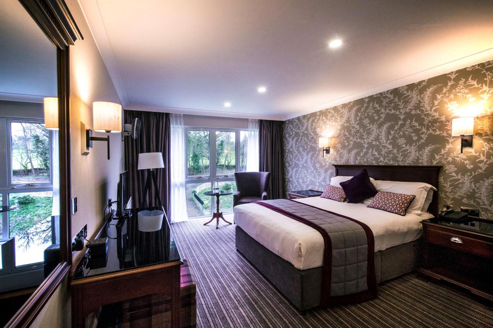 Doubletree By Hilton Cheltenham-Cotswolds מראה חיצוני תמונה