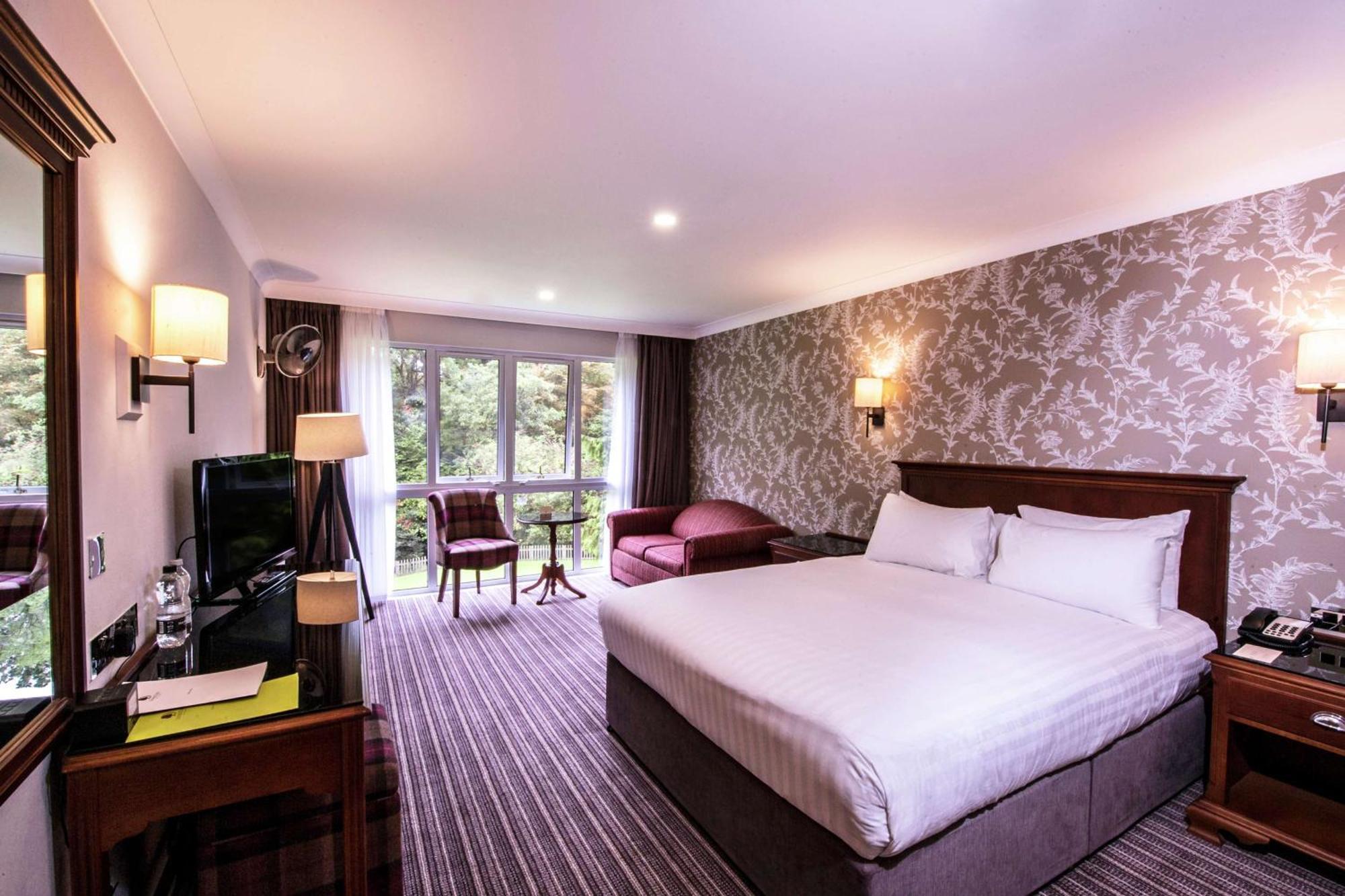 Doubletree By Hilton Cheltenham-Cotswolds מראה חיצוני תמונה